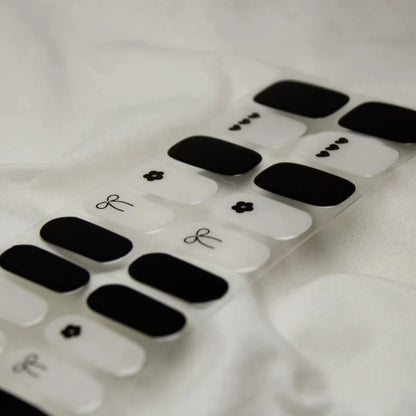 Coquette Black- Stickers de Uñas en Gel