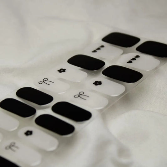 Coquette Black- Stickers de Uñas en Gel